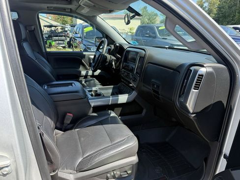 Used 2017 Chevrolet Silverado 1500 LTZ Z71 w/ Redline Edition AWD/4WD image 19