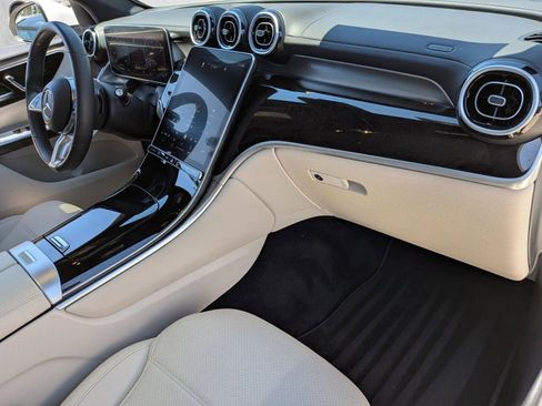 Certified 2023 Mercedes-Benz GLC 300 image 21