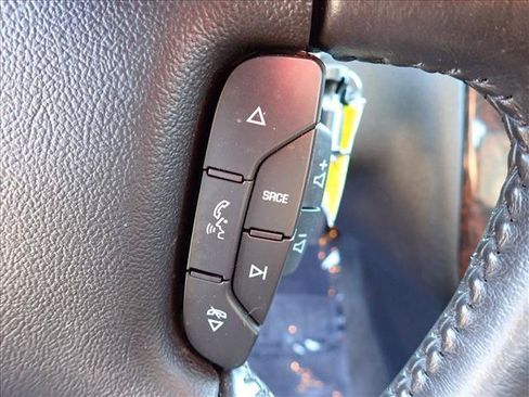 Used 2014 Chevrolet Impala LT w/ LT Sunroof Package FWD image 16