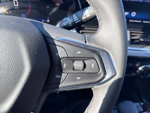 New 2026 Chevrolet Trax LT FWD image 9