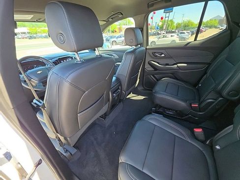 Used 2023 Chevrolet Traverse LT w/ LPO, Floor Liner Package AWD/4WD image 19