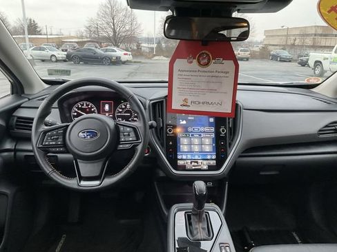 Used 2024 Subaru Crosstrek 2.5i Limited image 11