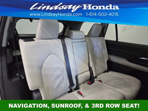 Used 2026 Toyota Grand Highlander AWD image 9