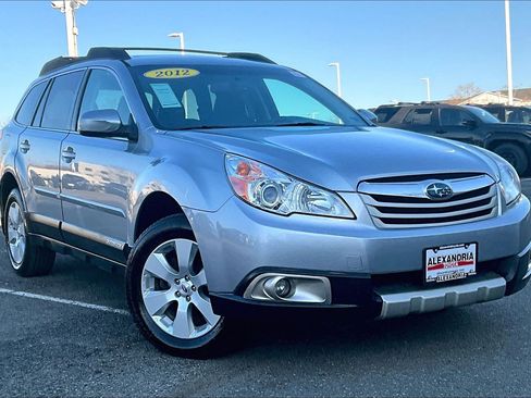 Used 2012 Subaru Outback 2.5i Limited w/ Moonroof Pkg image 2
