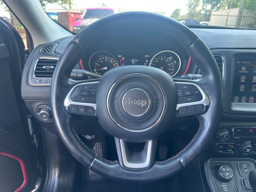 Used 2019 Jeep Compass Trailhawk AWD/4WD image 21