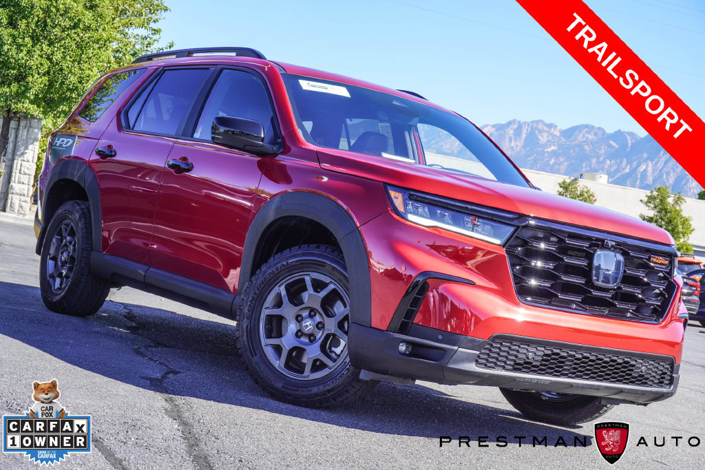 Used 2023 Honda Pilot TrailSport image 1