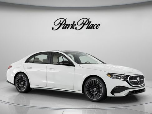 Used 2026 Mercedes-Benz E 350 Sedan image 31
