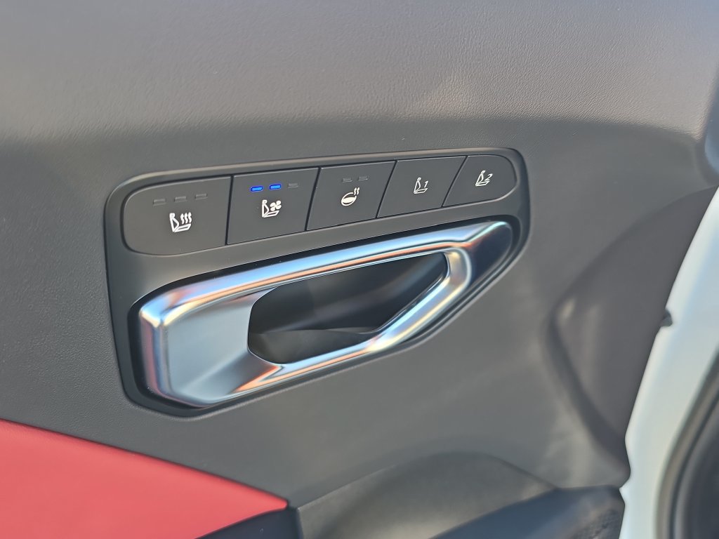 New 2026 Kia K4 GT-Line w/ GT-Line Premium Package FWD image 19