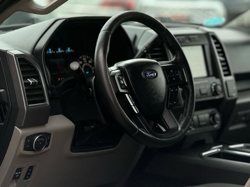 Used 2019 Ford F150 XLT w/ Equipment Group 302A Luxury AWD/4WD image 11