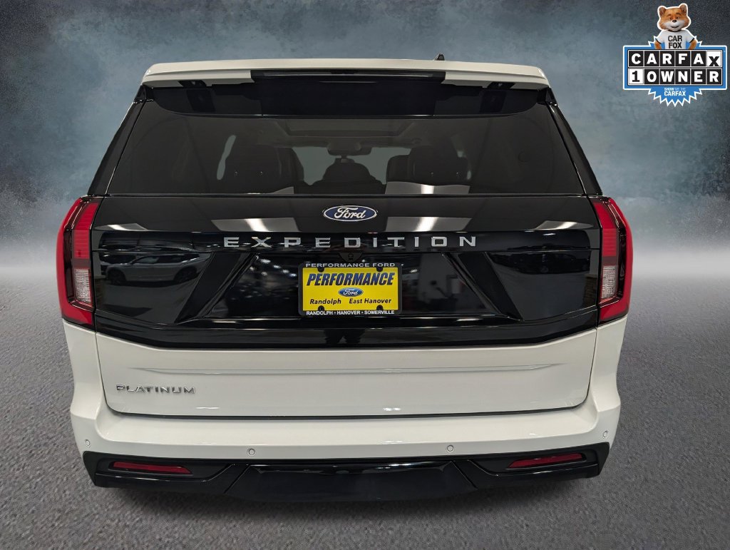 Used 2027 Ford Expedition Platinum w/ Driver's Package AWD/4WD image 6