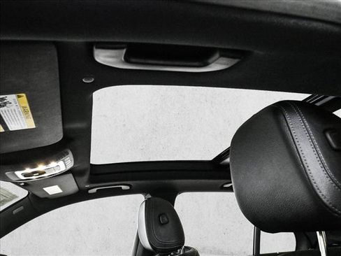Certified 2025 Mercedes-Benz GLE 450e 4MATIC image 17