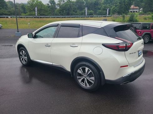 Used 2022 Nissan Murano S AWD/4WD image 3