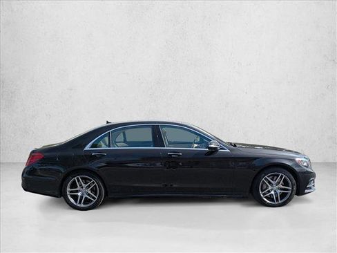 Used 2015 Mercedes-Benz S 550 4MATIC Sedan image 4