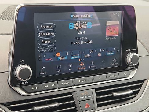 Used 2023 Nissan Altima 2.5 SR FWD image 16