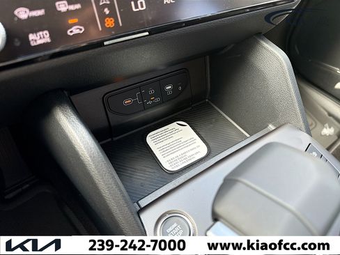 New 2026 Kia Sportage SX FWD image 29