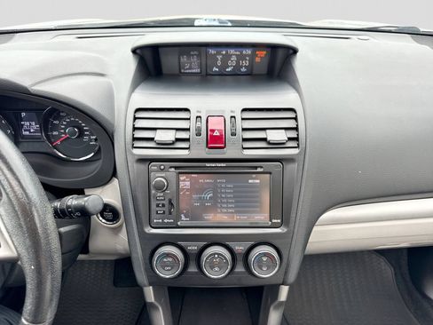 Used 2014 Subaru Forester 2.5i Touring AWD/4WD image 29