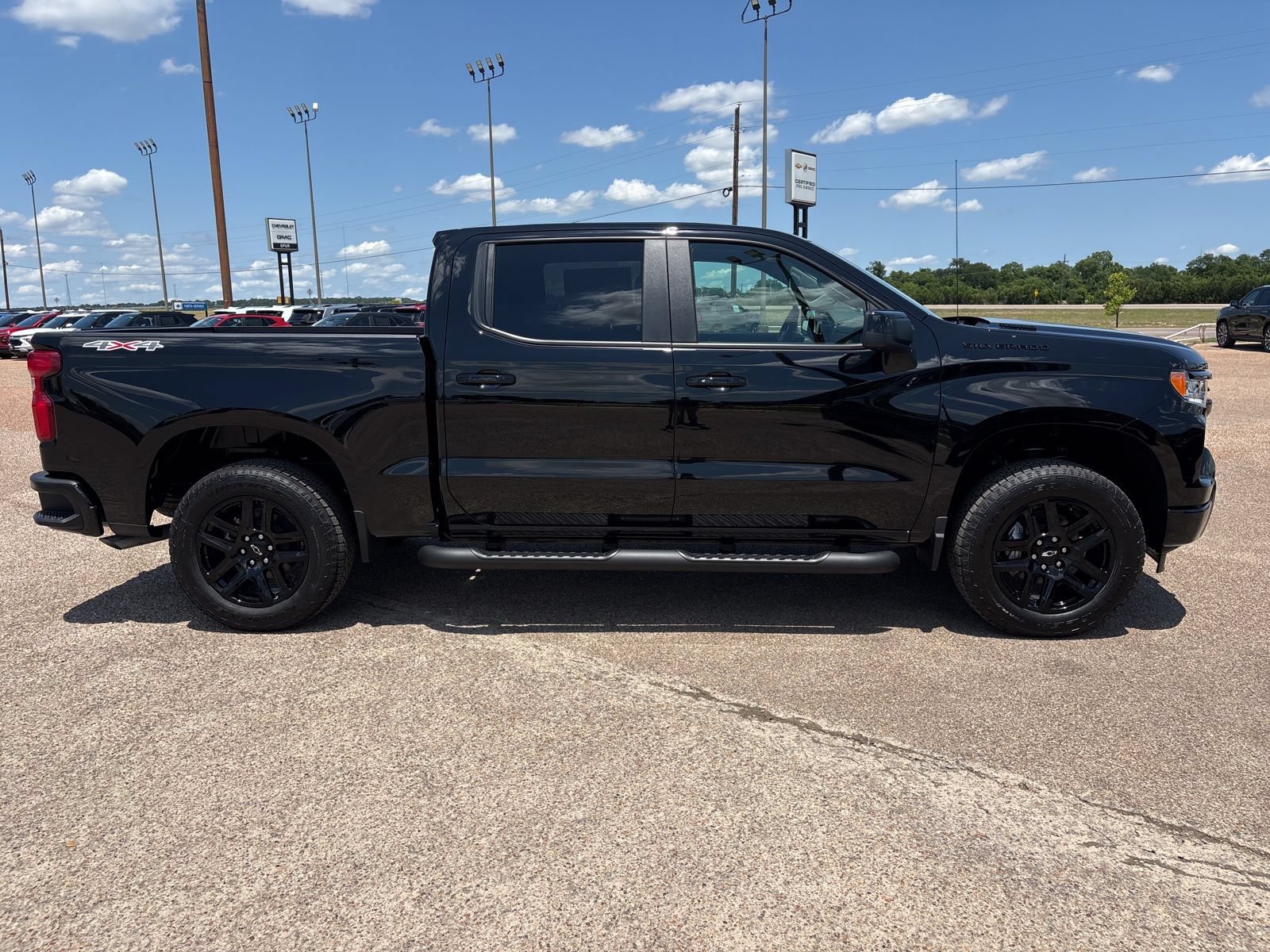 New 2026 Chevrolet Silverado 1500 RST w/ RST Select Package AWD/4WD image 7