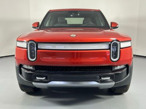 Used 2023 Rivian R1T Adventure image 2