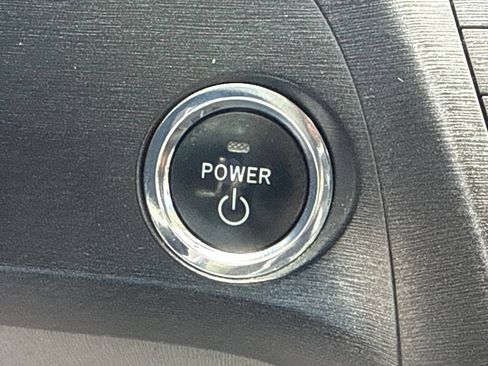 Used 2010 Toyota Prius Two FWD image 28
