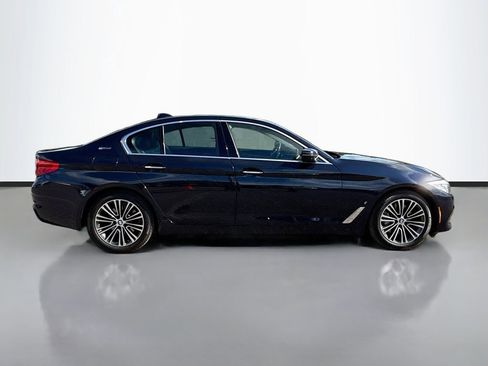 Used 2018 BMW 530e xDrive image 2
