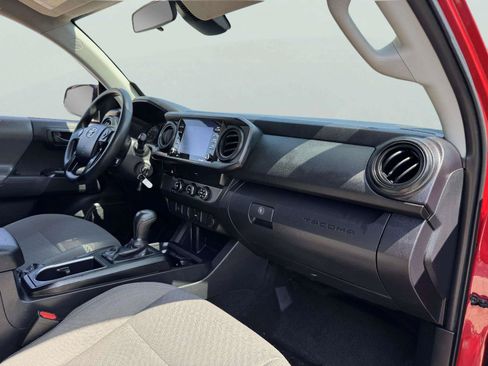 Used 2022 Toyota Tacoma SR w/ SR Convenience Package RWD image 56