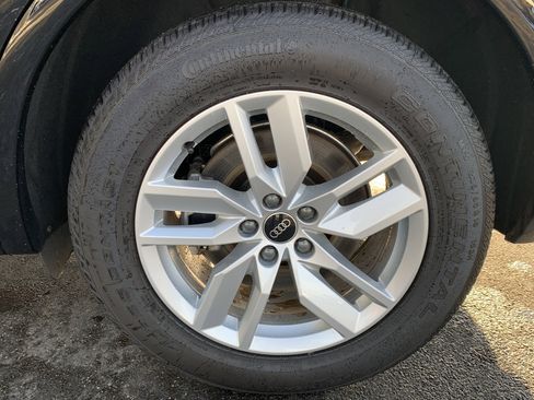 Used 2023 Audi Q5 2.0T Premium w/ Convenience Package image 23