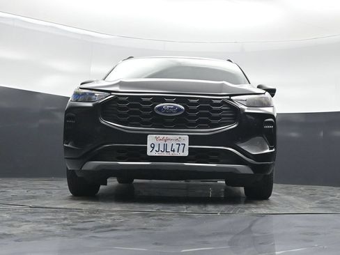 Used 2023 Ford Escape ST-Line w/ Tech Pack #1 FWD image 39