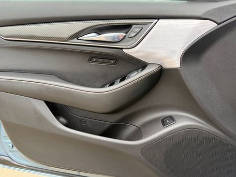 Used 2023 Cadillac CT5 Sport RWD image 23
