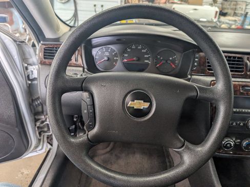 Used 2016 Chevrolet Impala Limited LS image 11