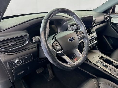 Used 2022 Ford Explorer ST w/ Equipment Group 401A AWD/4WD image 9