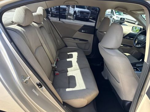Used 2014 Honda Accord LX image 25