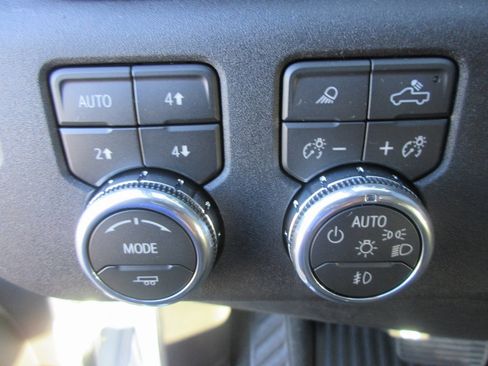 New 2026 GMC Sierra 3500 SLE image 15