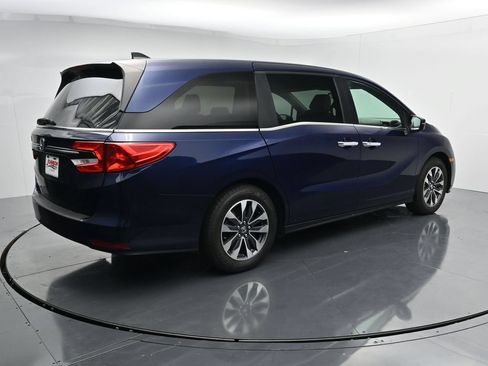Used 2024 Honda Odyssey EX-L image 8