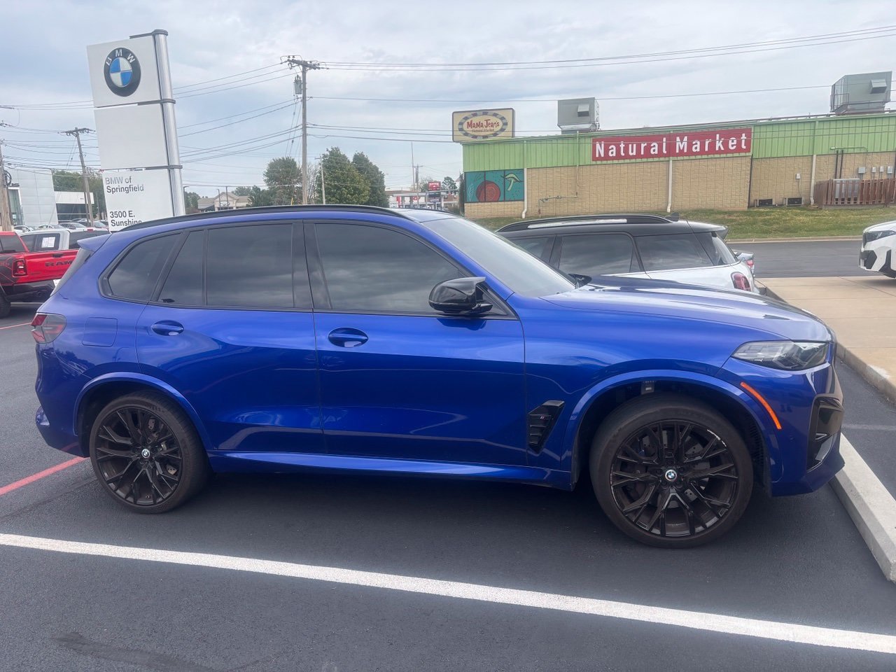 Used 2025 BMW X5 M Competition w/ Executive Package AWD/4WD image 2