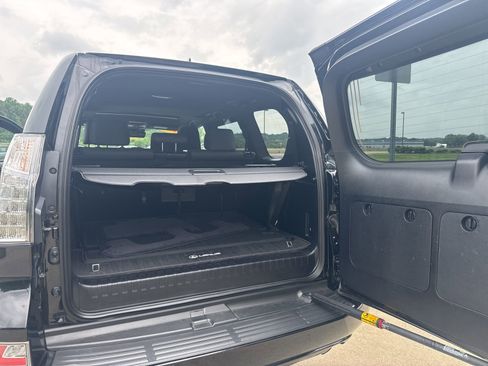 Used 2023 Lexus GX 460 Premium w/ Premium Plus Package AWD/4WD image 12