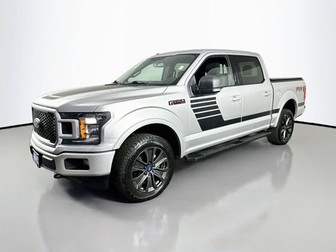 Used 2018 Ford F150 XLT w/ Equipment Group 302A Luxury AWD/4WD image 4