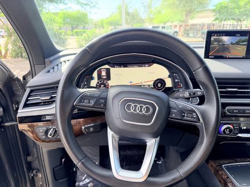Used 2017 Audi Q7 3.0T Premium Plus image 16