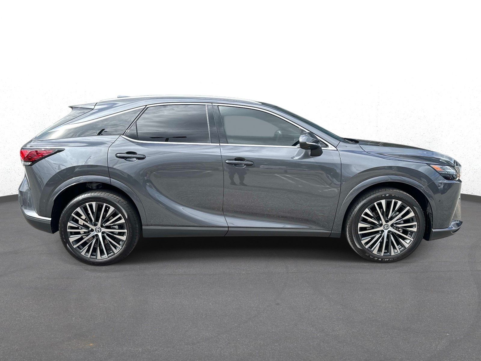 Used 2026 Lexus RX 350 Premium Plus w/ Convenience Package FWD image 2