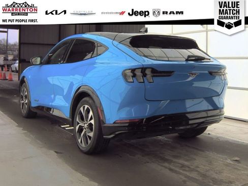 Used 2023 Ford Mustang Mach-E Premium image 15