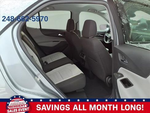 Used 2023 Chevrolet Equinox LS w/ LS Convenience Package image 8