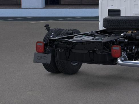 New 2026 Ford F350 XL w/ XL Chrome Package image 21