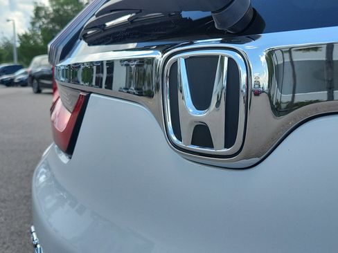 Used 2021 Honda CR-V EX-L image 11