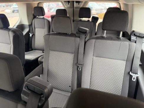 Used 2022 Ford Transit 350 XLT image 18