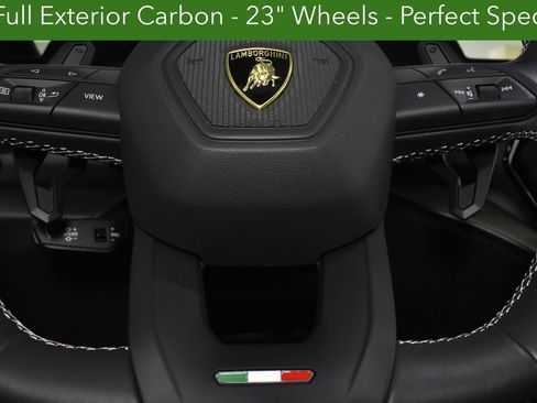 Used 2023 Lamborghini Urus Performante image 45