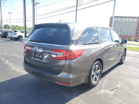 Used 2019 Honda Odyssey Touring image 3