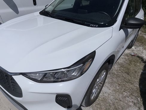 Used 2025 Ford Escape Active image 1
