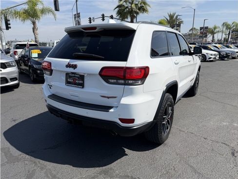 Used 2019 Jeep Grand Cherokee Trailhawk w/ Trailhawk Luxury Group image 61