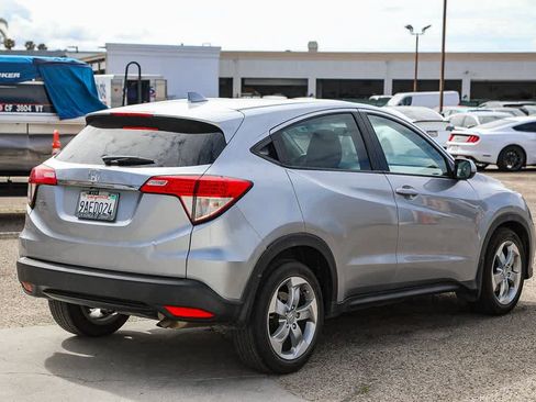 Used 2022 Honda HR-V LX image 4