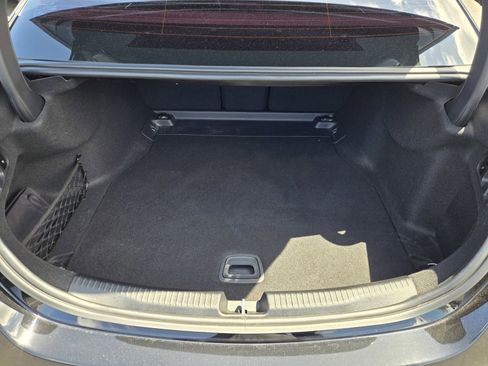 Used 2022 Mercedes-Benz C 300 Sedan image 27