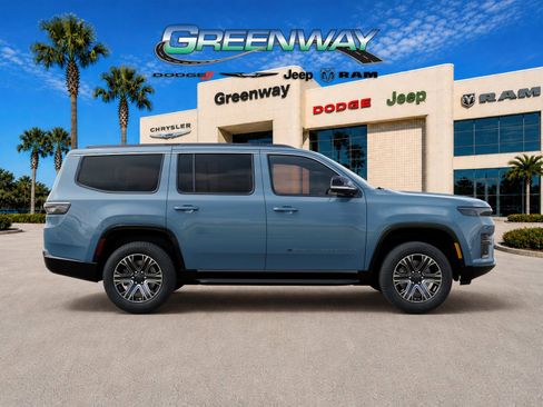 New 2026 Jeep Grand Wagoneer 4WD w/ HD Trailer Tow Package image 21